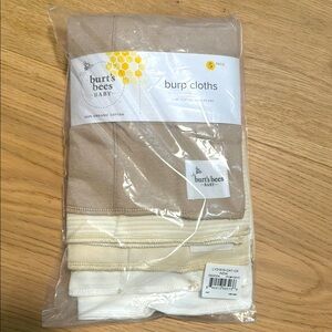 NWT in bag - Burt’s bees baby - 5-pack burp cloths